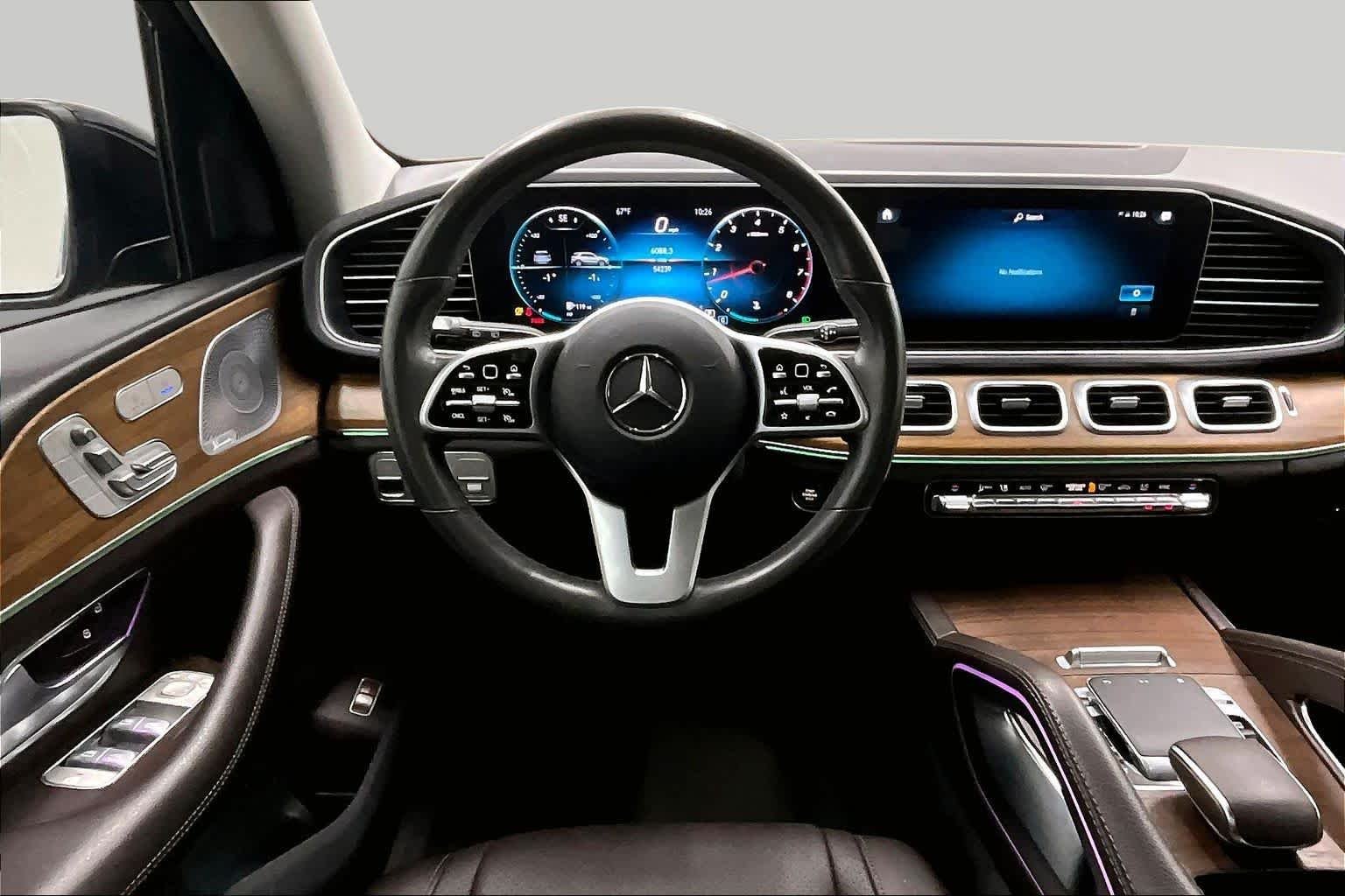Used 2020 Emerald Green Metallic Mercedes-Benz GLE 350 image 6