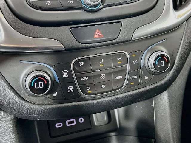 Used 2020 Blue Chevrolet LT image 19