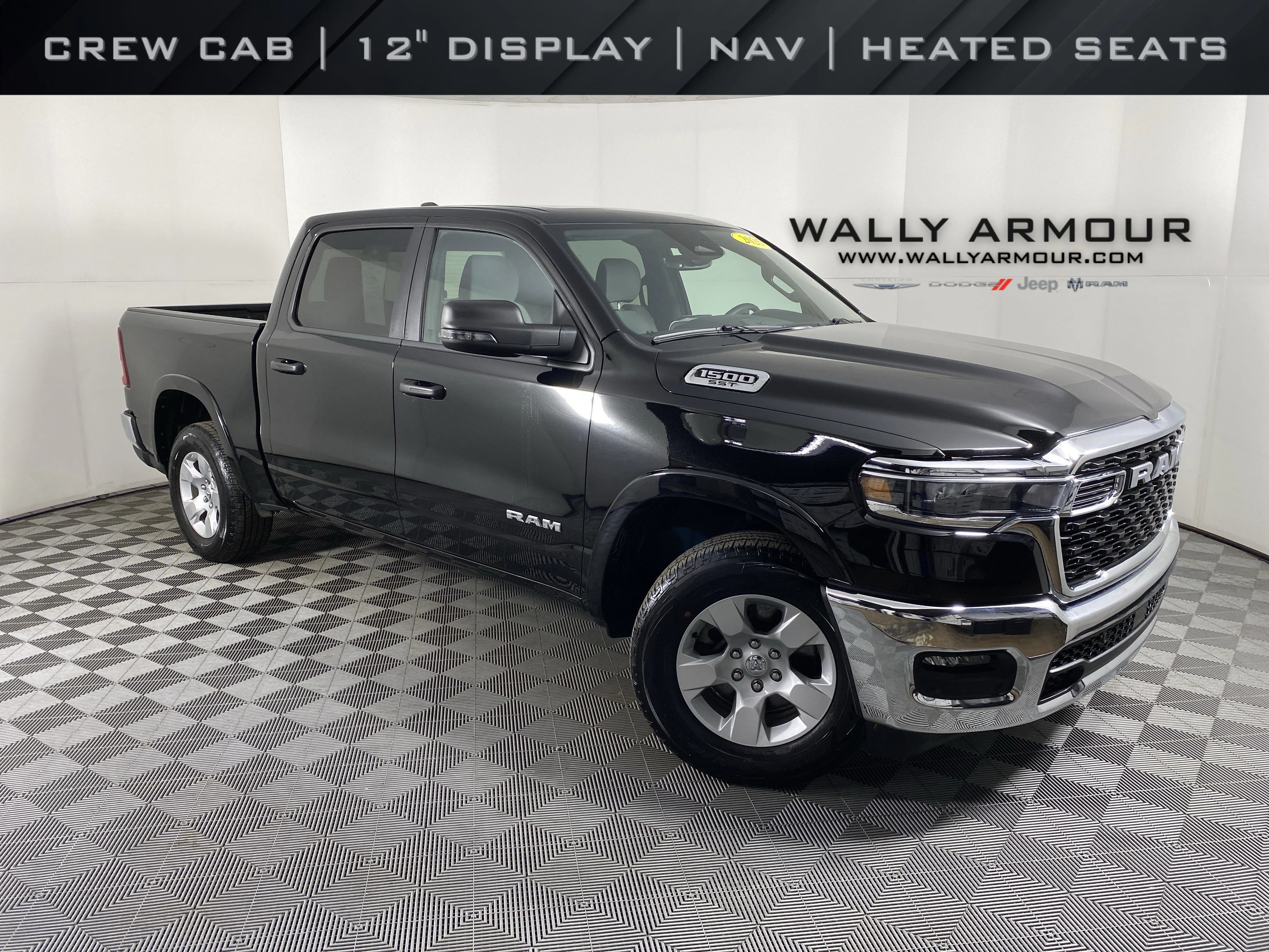 2025 RAM 1500 Big Horn/Lone Star 4x4 Crew Cab 5'7's photo