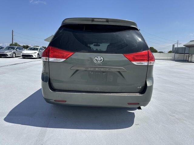 Used 2014 Cypress Pearl Toyota LE image 14