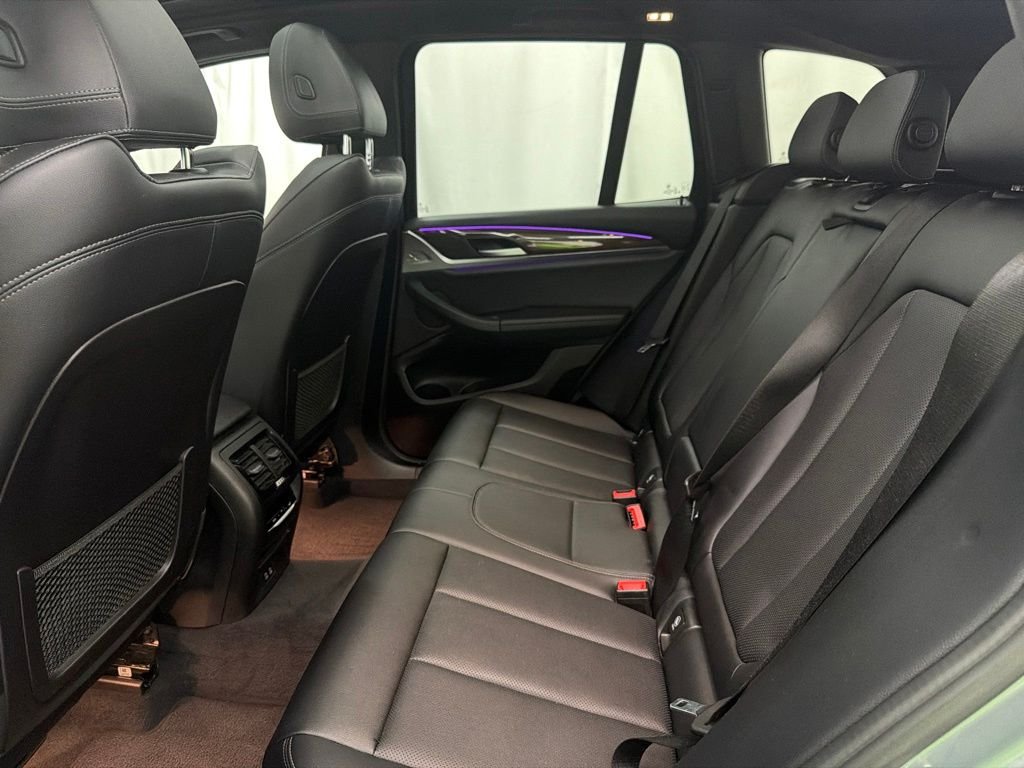 Used 2023 Gray BMW xDrive30i image 21