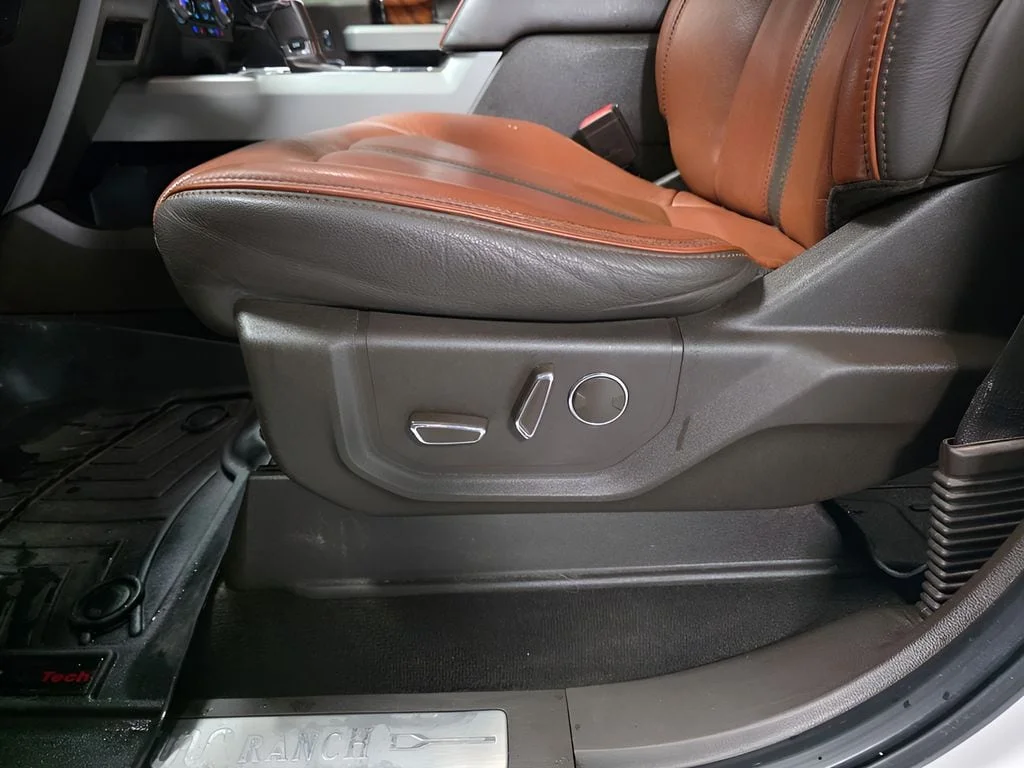 Used 2018 White Platinum Ford King Ranch image 17