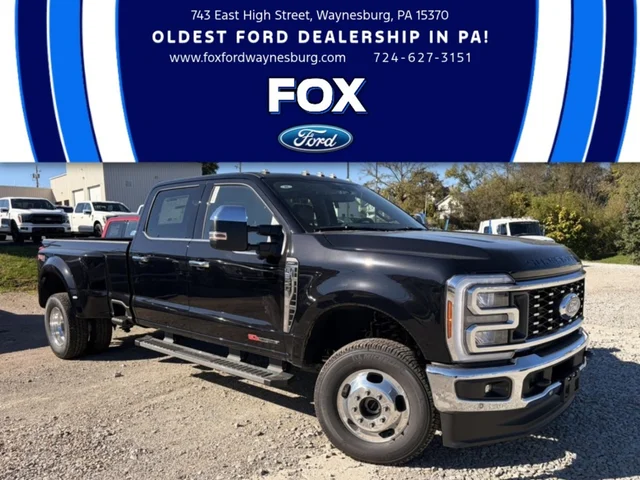 2027 Ford Super Duty F-350 DRW F-350® Lariat®