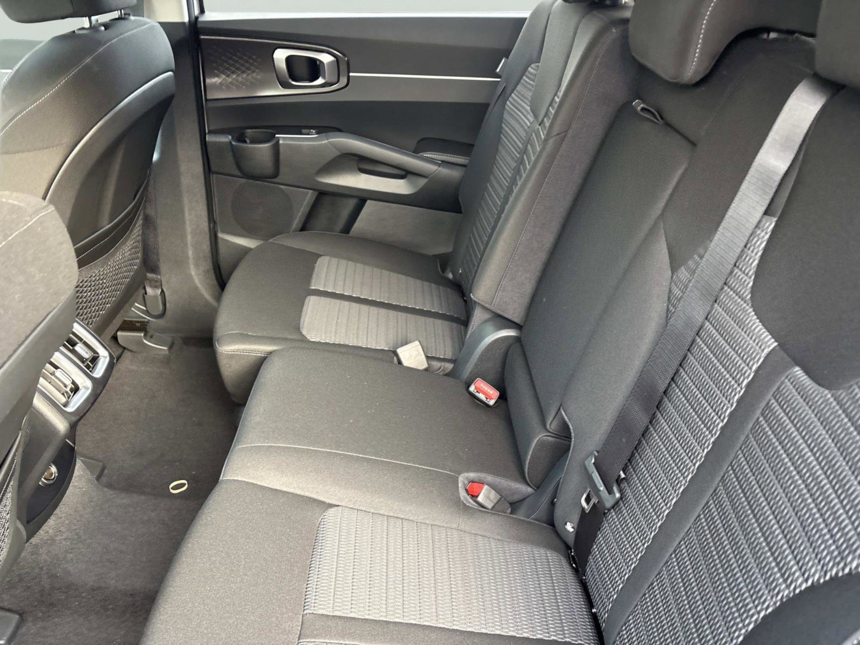 New 2026 Ivory Silver Kia LX image 17