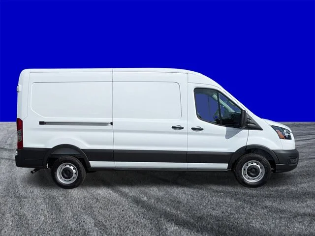 New 2026 Oxford White Ford Cargo Van image 3