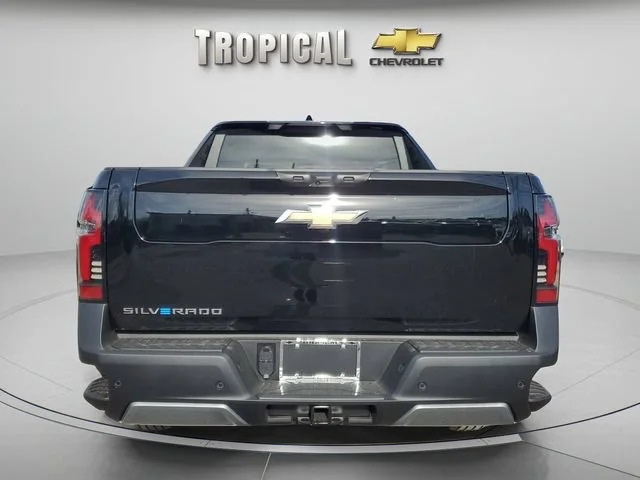 New 2026 Carpeted floor covering Chevrolet LT - Extended Range image 5