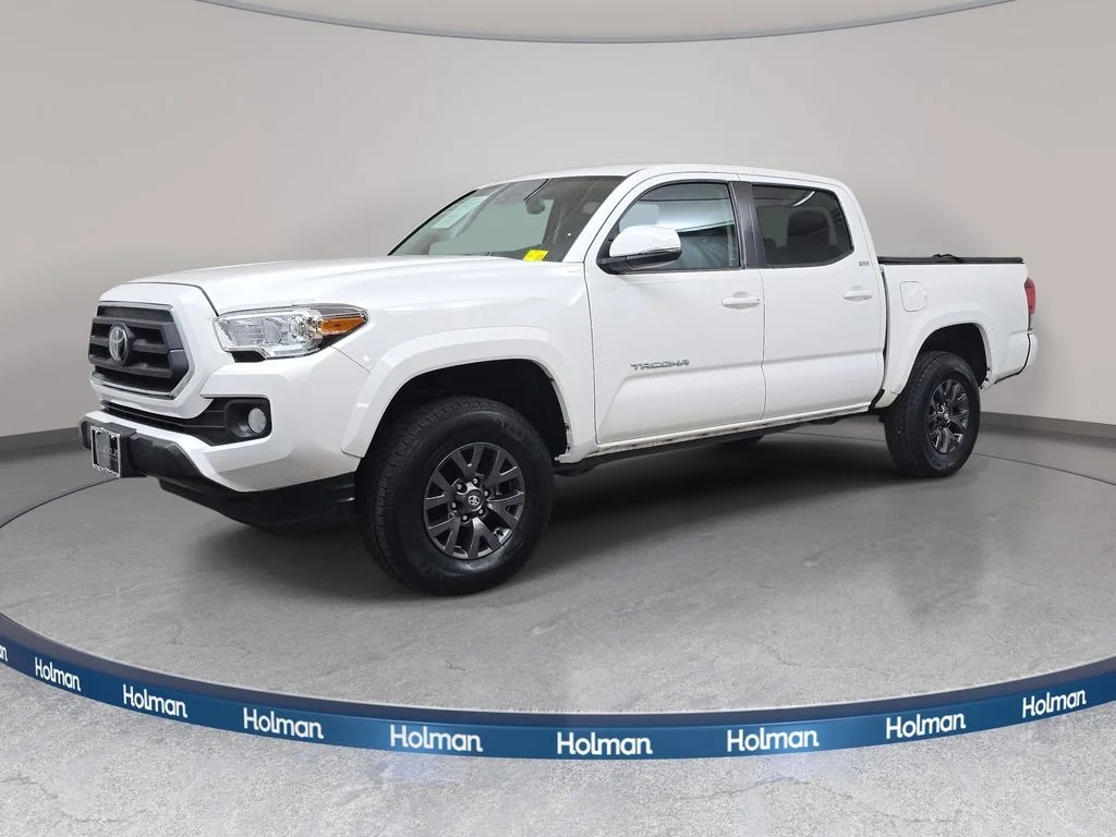 2023 Toyota Tacoma SR5 Double Cab 4WD V6 Auto Short Bed's photo