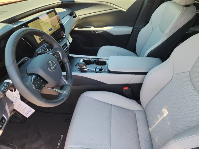 New 2026 Matador Red Mica Lexus PREMIUM PLUS image 17