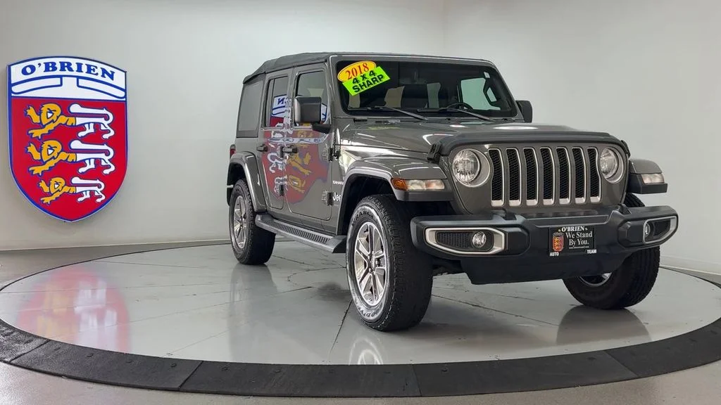 Used 2018 Gray Clearcoat Jeep Unlimited Sahara image 2