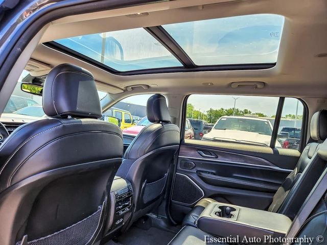 Used 2021 Gray Jeep Limited image 13