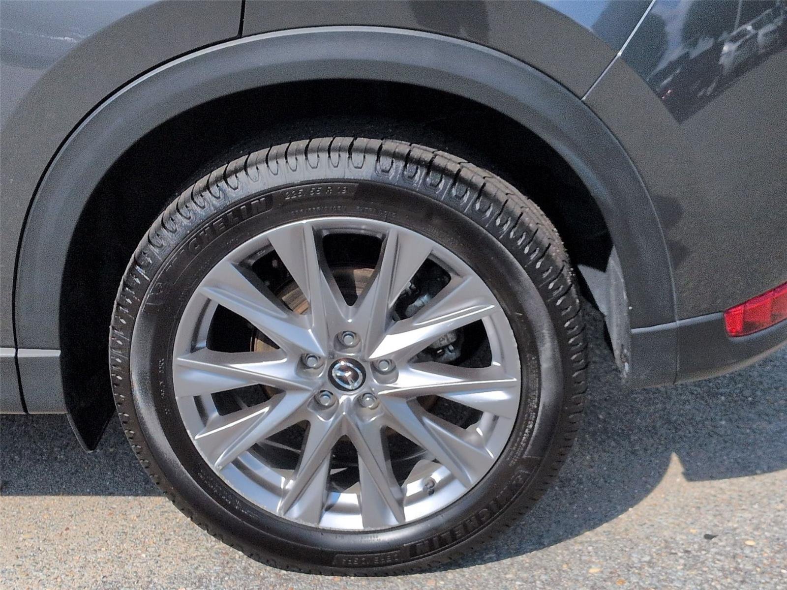 Used 2021 Machine Gray Metallic Mazda Grand Touring Reserve image 11