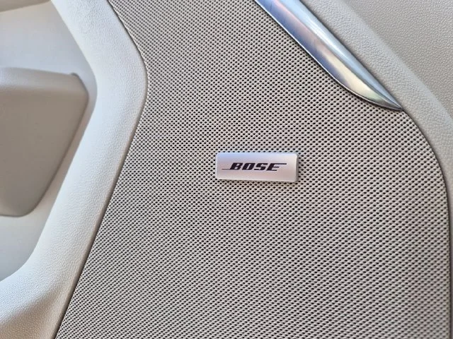 Used 2023 White GMC Denali image 17