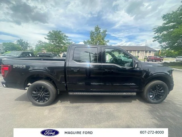 New 2026 Agate Black Metallic Ford XLT image 20
