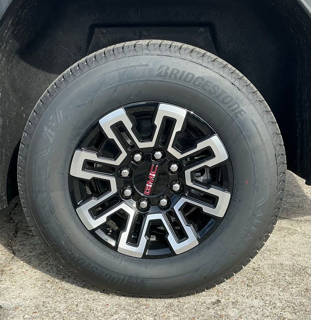 2026 GMC Sierra EV Elevation - Photo 11