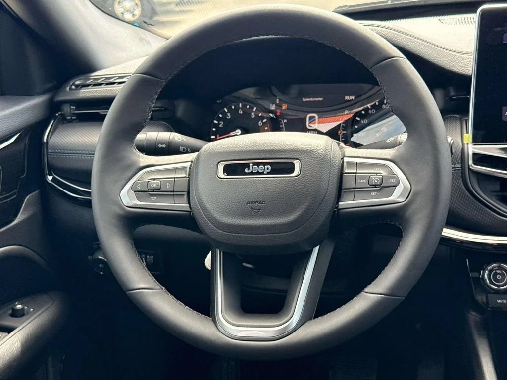 New 2026 Hydro Blue Pearlcoat Jeep Latitude image 14