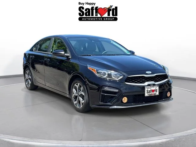 Used 2019 Black Kia LXS image 9