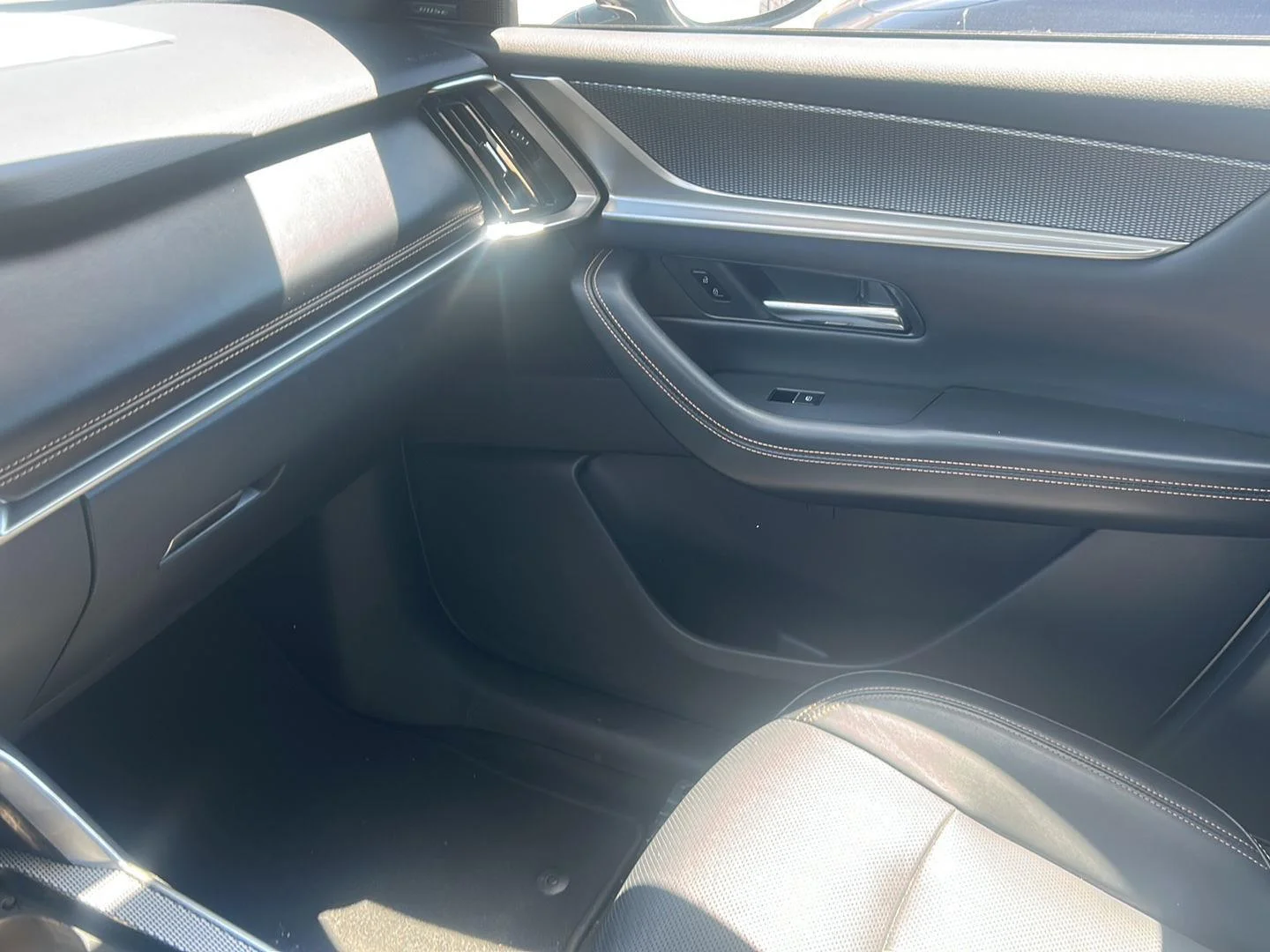 2025 Mazda CX-70 Premium Plus Package - Photo 17
