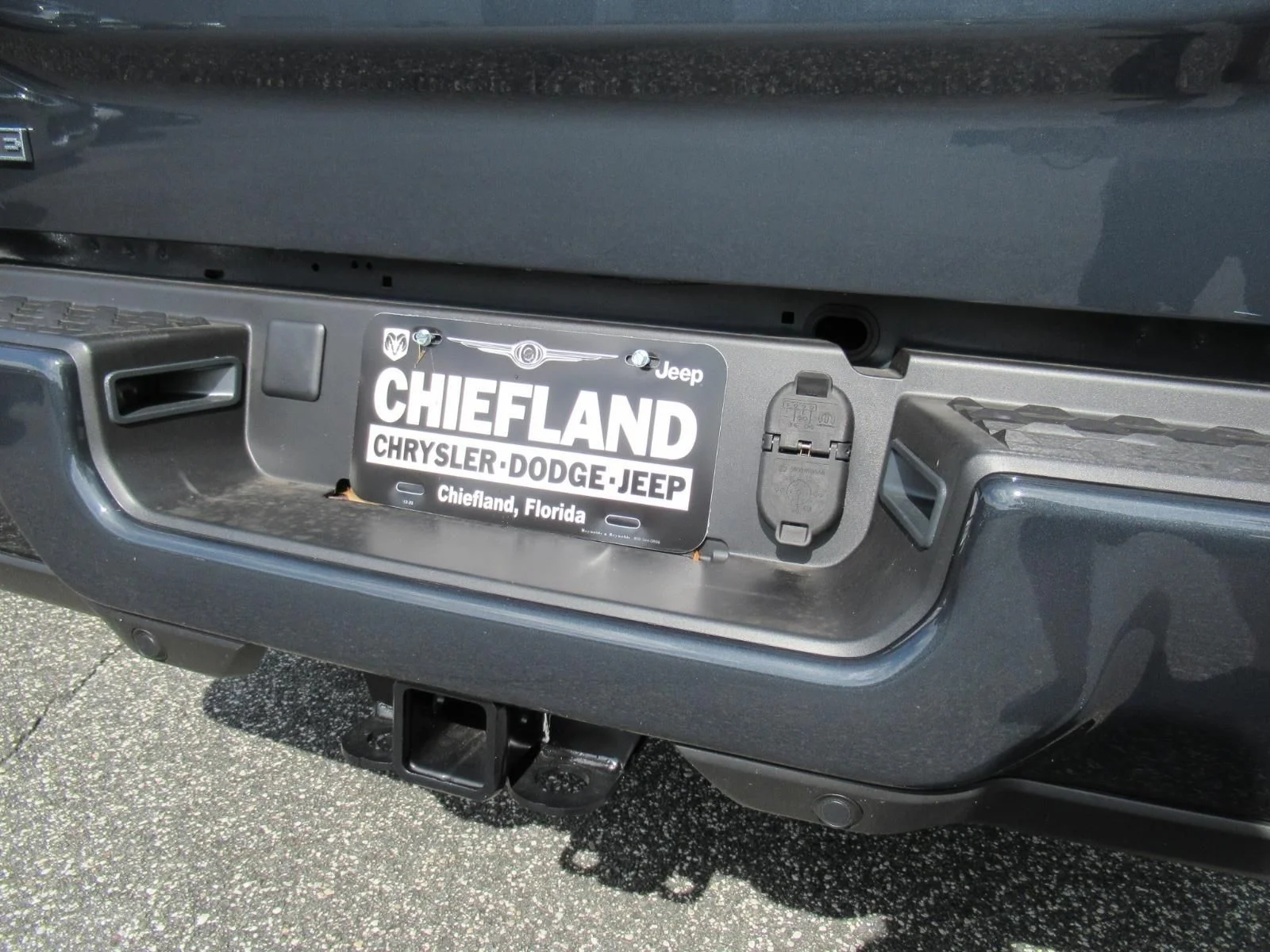 New 2026 Forged Blue Metallic Exterior Paint RAM Laramie image 32