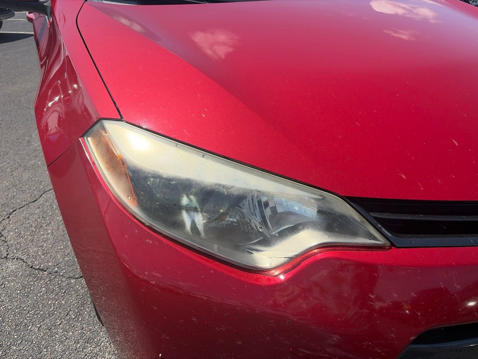 Used 2016 Red Toyota LE image 20