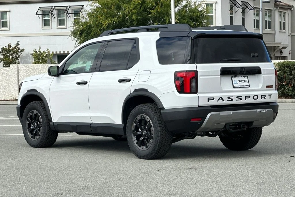 New 2026 Platinum White Pearl Honda TrailSport Elite image 6