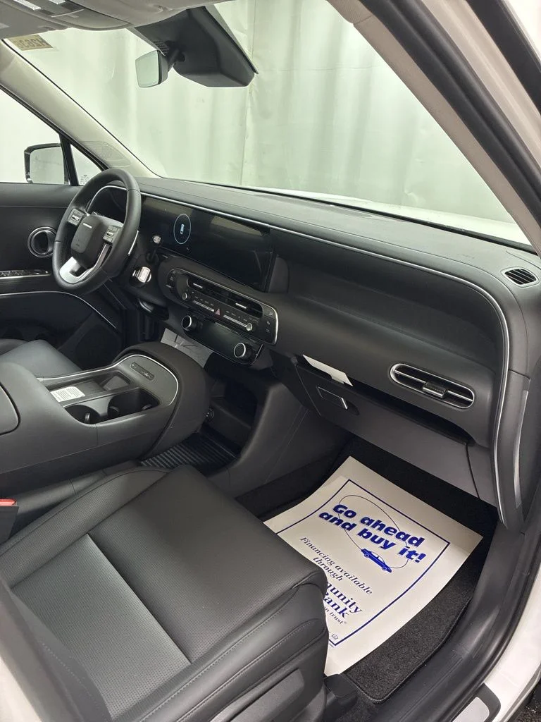New 2026 White Hyundai SEL image 33