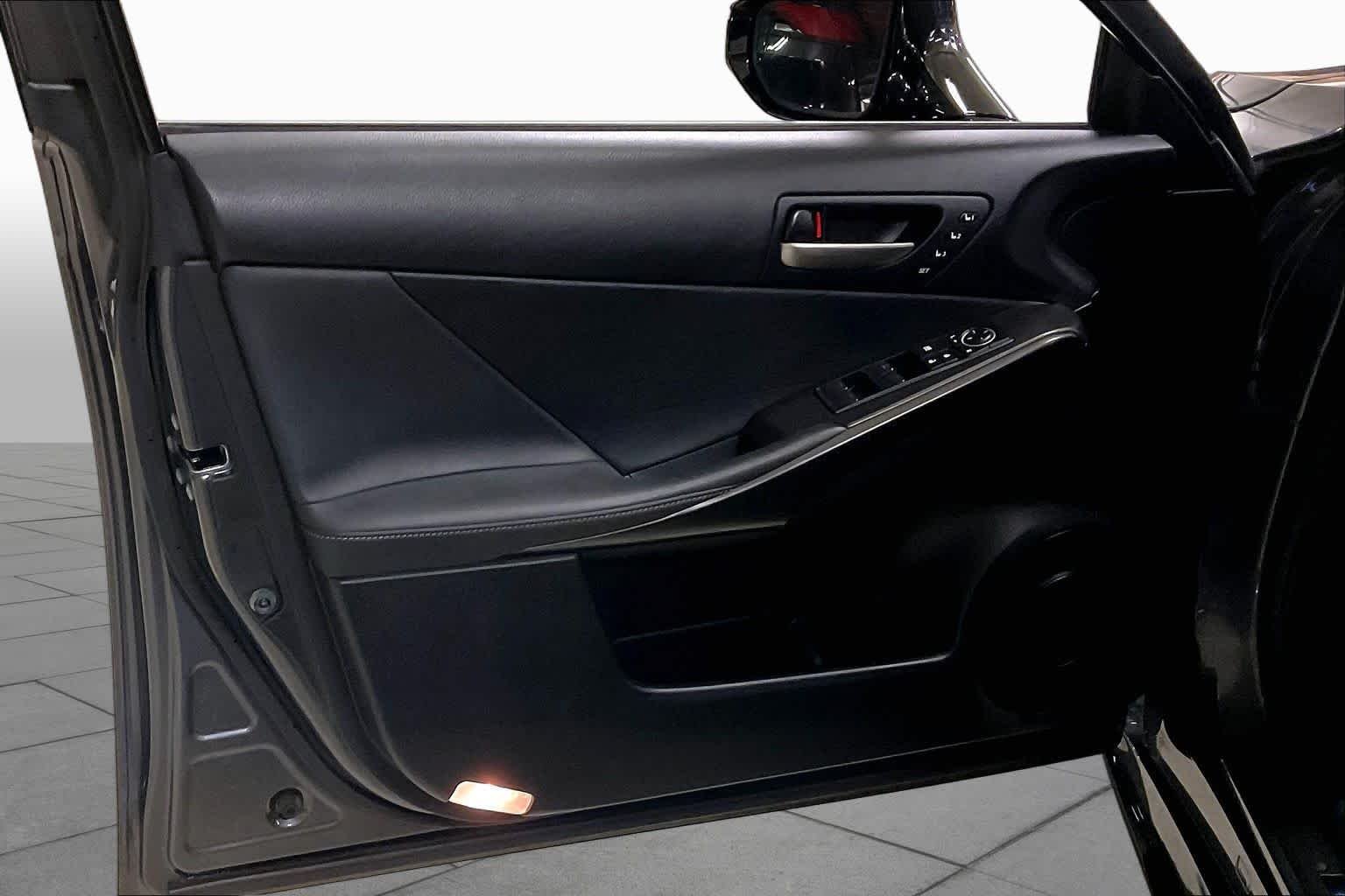 2023 Lexus IS 350 F SPORT - Photo 42