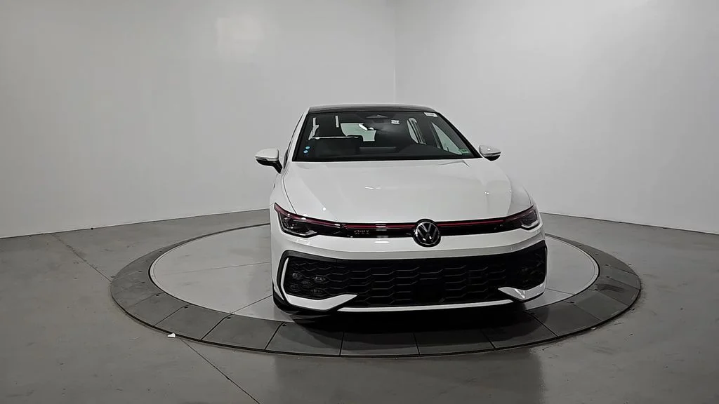 New 2026 White/off-white Volkswagen SE image 8
