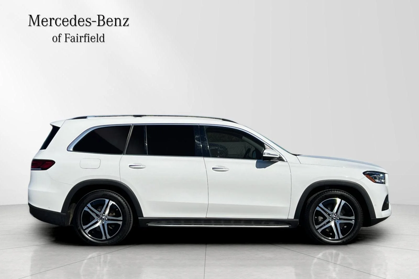 Used 2023 Polar White Mercedes-Benz 4MATIC® image 9