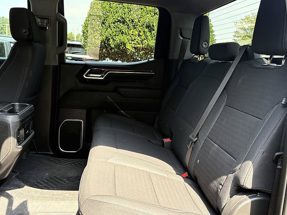 Used 2023 Black Chevrolet LT image 9