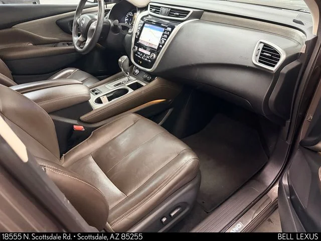 Used 2018 Brown Nissan Platinum image 11