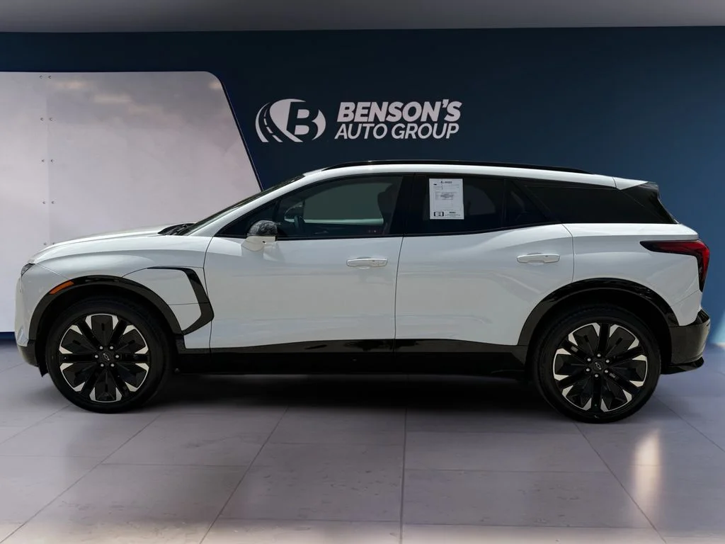 Used 2024 Chevrolet Blazer EV RS with VIN 3GNKDCRJ4RS129575 for sale in San Antonio, TX