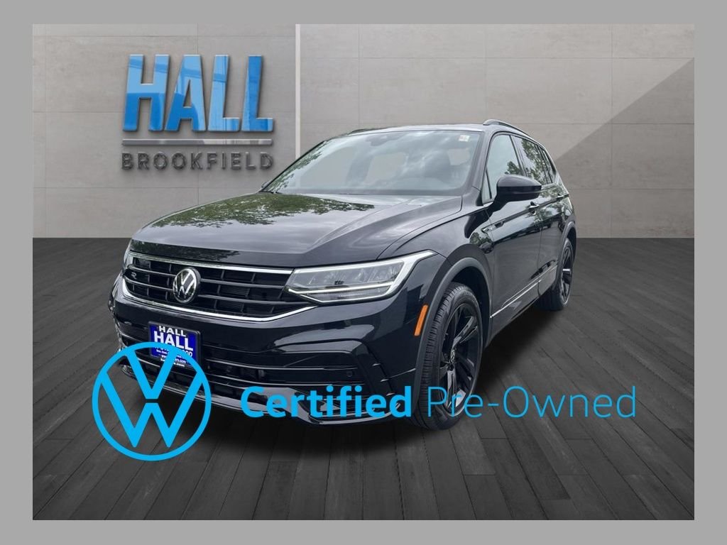 2024 Volkswagen Tiguan 2.0T SE R-Line Black's photo