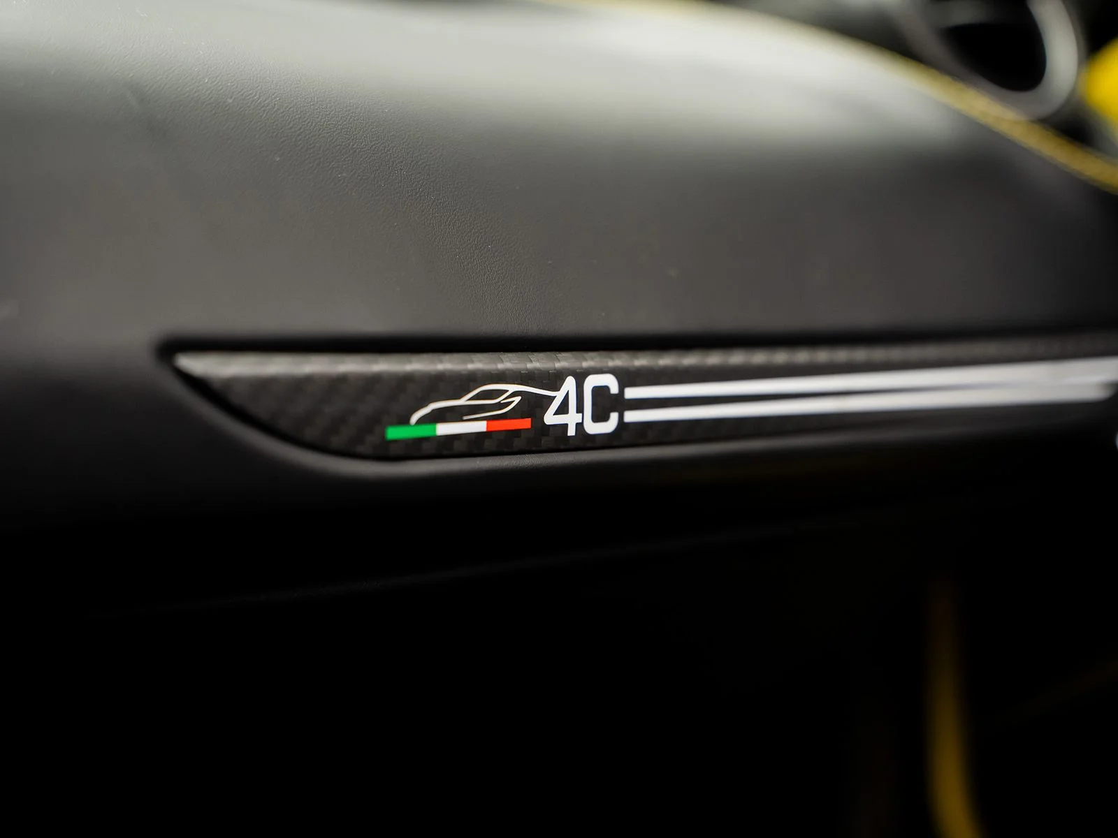 Used 2016 Yellow Alfa Romeo Base image 47