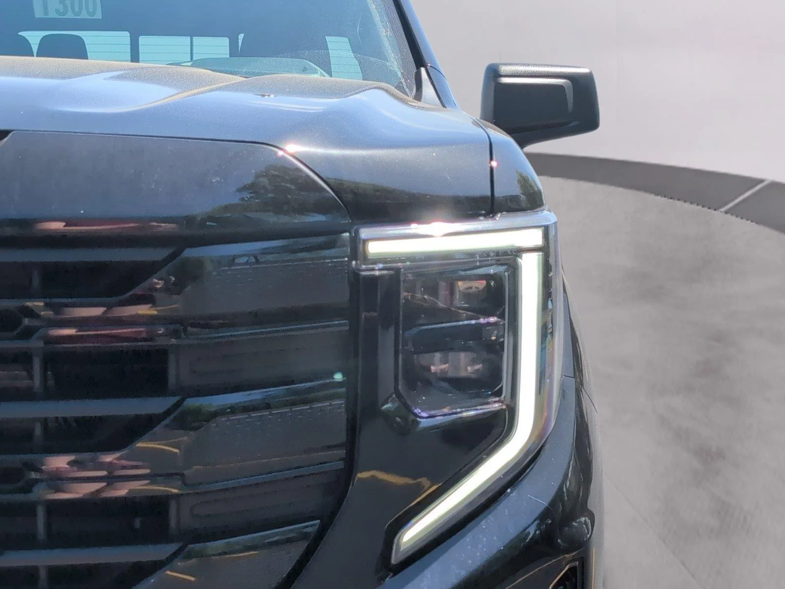 New 2026 Onyx Black GMC Elevation image 34