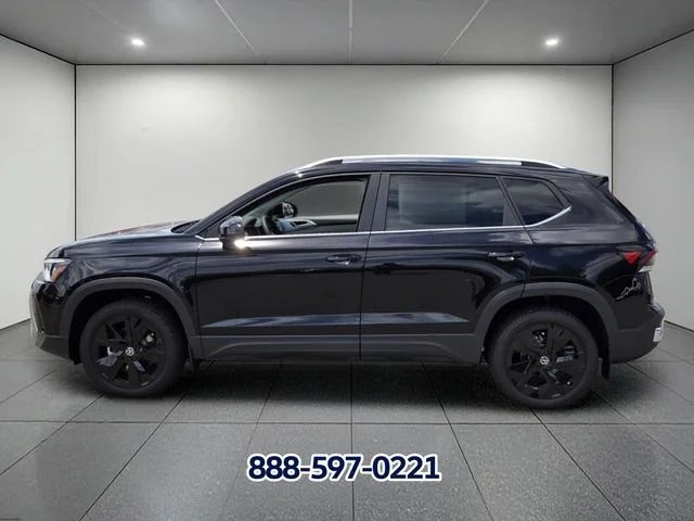 New 2026 Deep Black Pearl Volkswagen 1.5T SE image 2