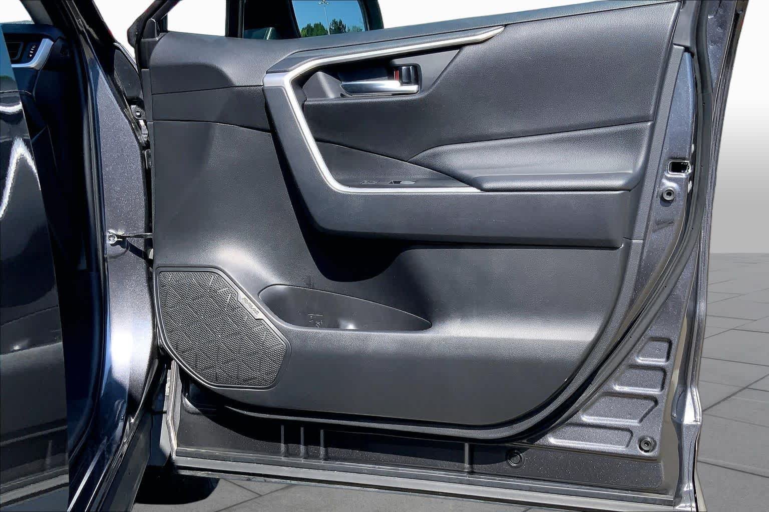 Used 2025 Magnetic Gray Metallic Toyota XLE image 22
