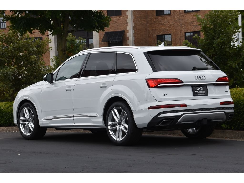 Used 2025 Whi Audi Premium Plus image 6