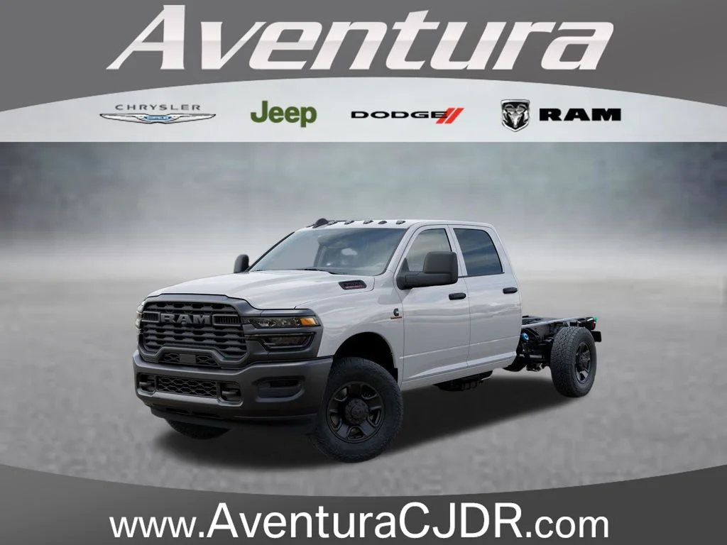 2025 RAM 3500 Tradesman 4X4 Crew Cab's photo