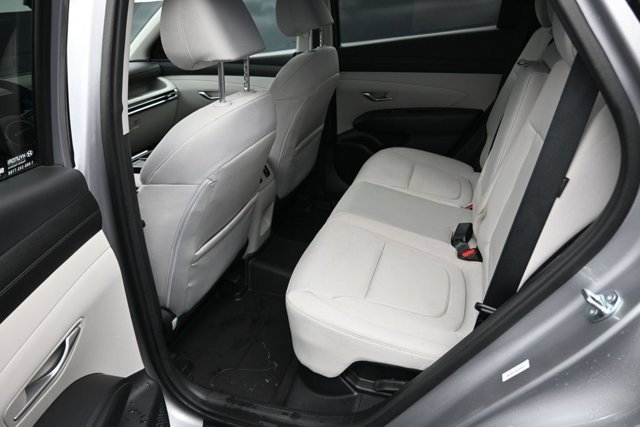 Used 2025 Shimmering Silver Hyundai Blue image 19
