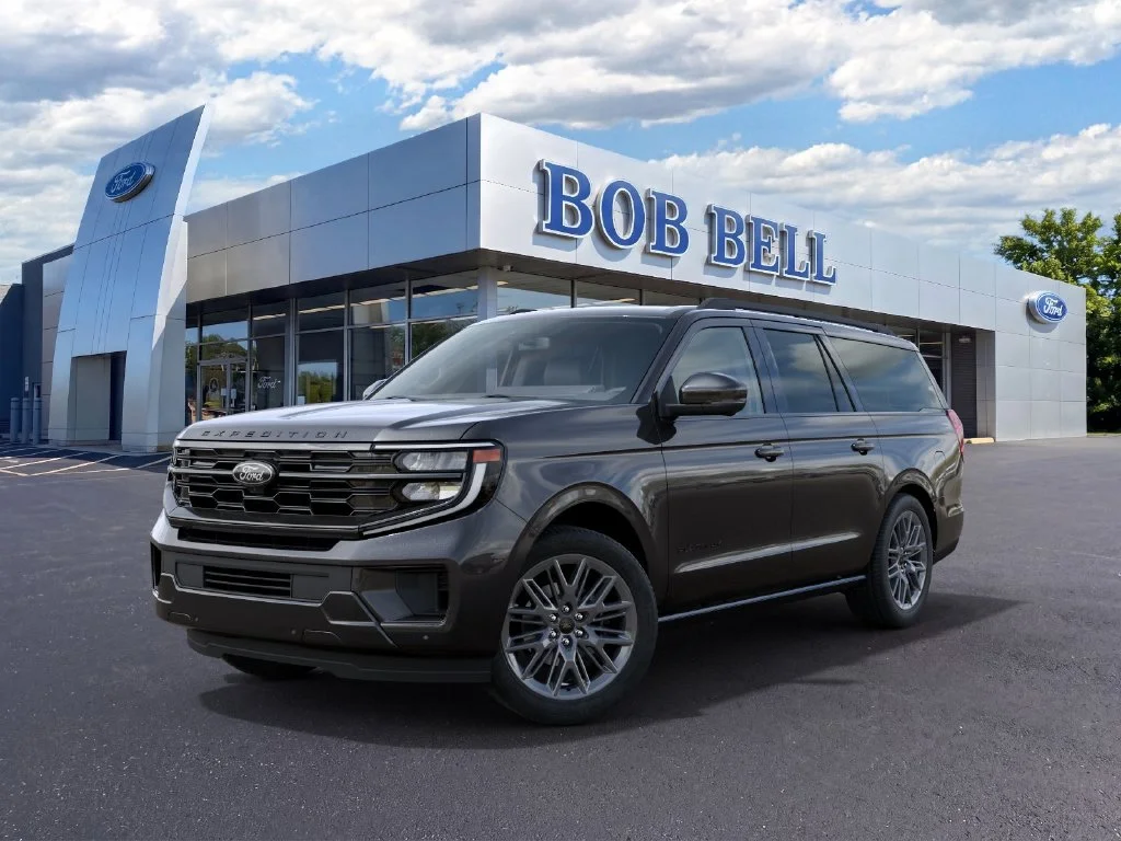 New 2027 Gray Ford Platinum image 2
