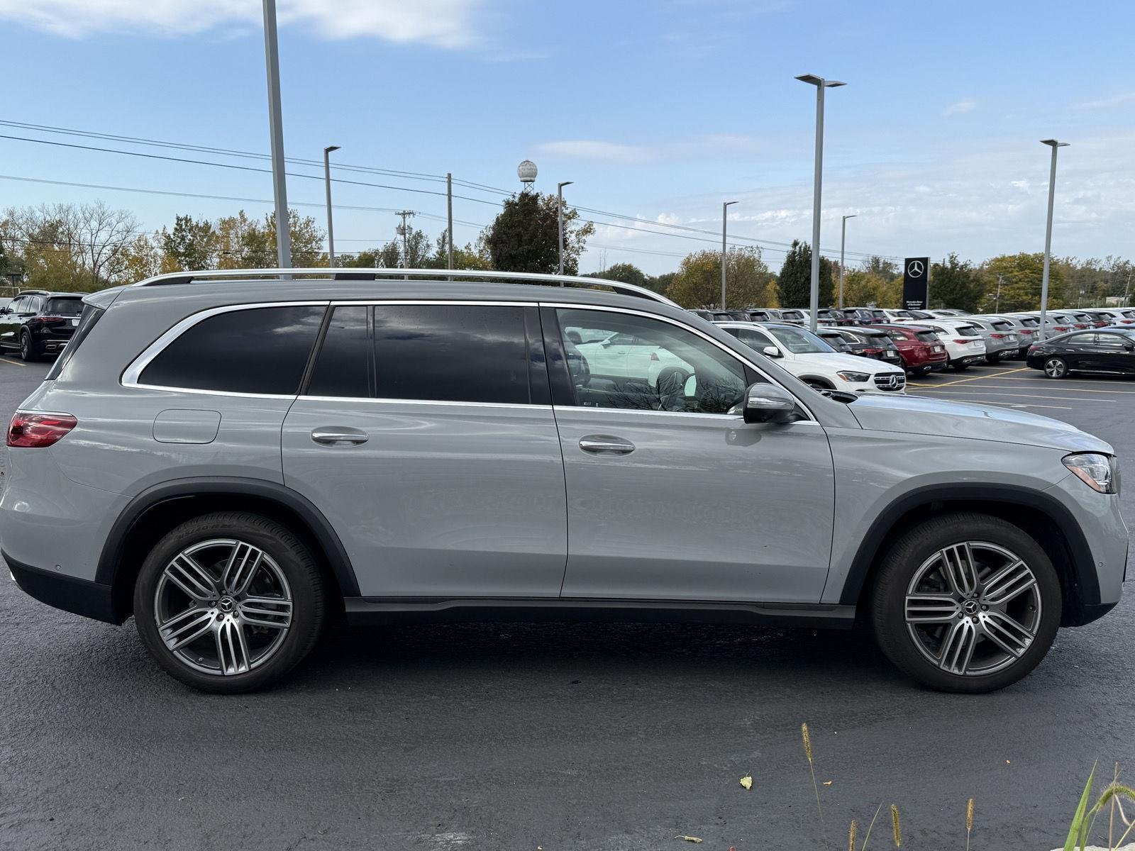Used 2024 MANUFAKTUR Alpine Grey Mercedes-Benz GLS 450 image 4