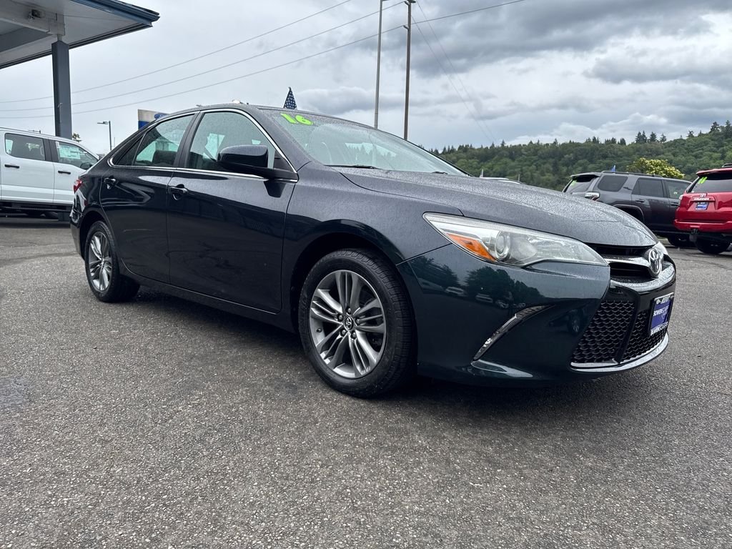 Certified Used 2016 Cosmic Gray Mica Toyota SE image 9