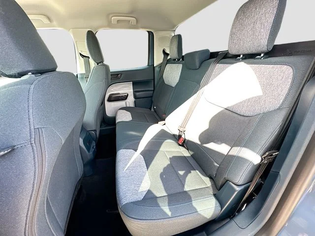 New 2026 Azure Gray Metallic Ford XLT image 16