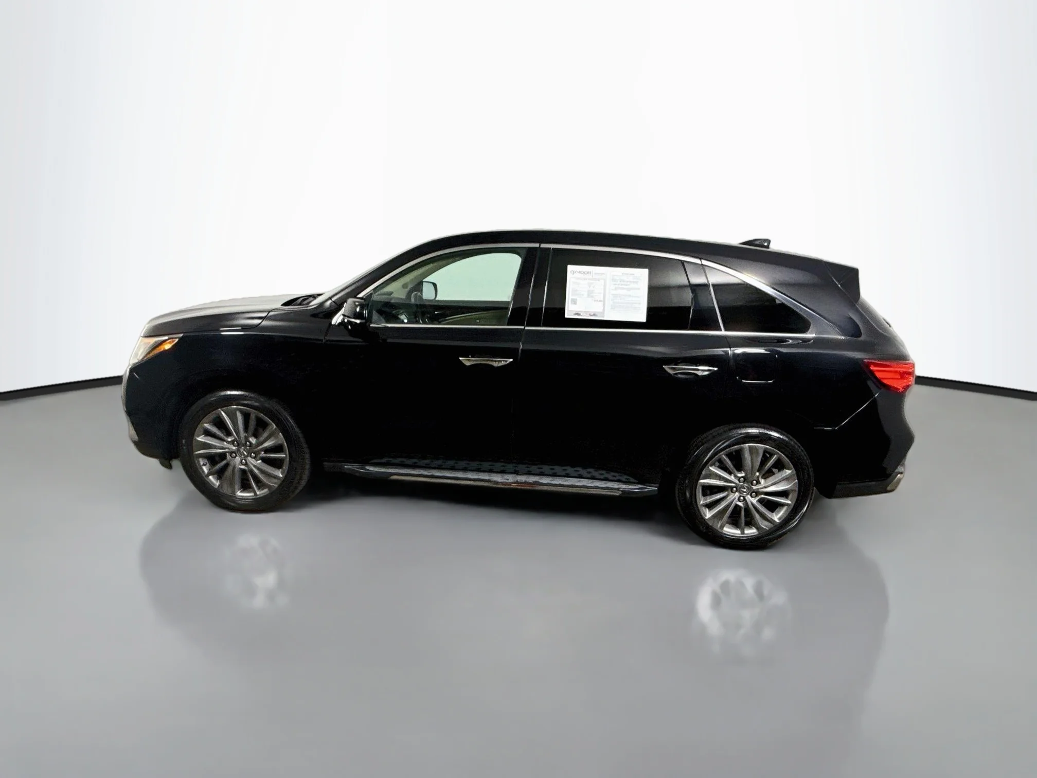 Used 2017 Crystal Black Pearl Acura w/Technology Pkg image 4