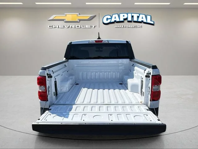 Used 2025 White Ford XLT image 4