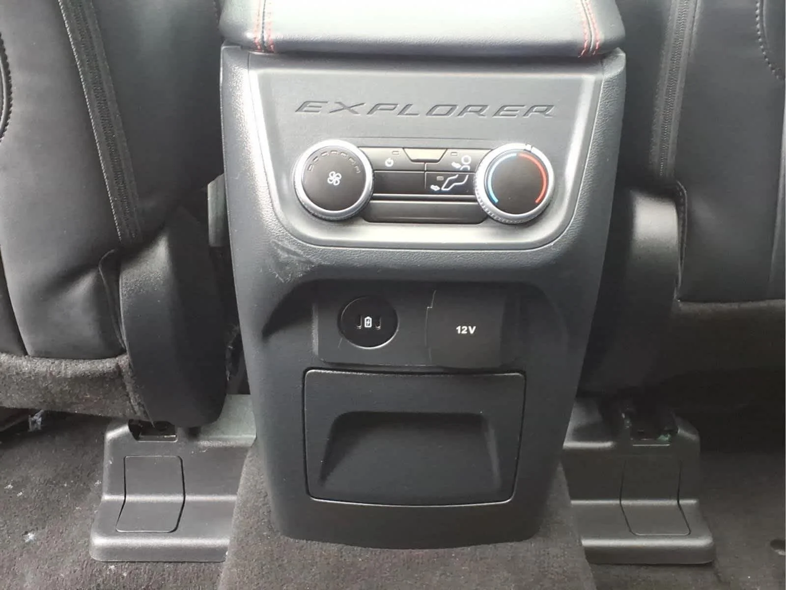 Used 2026 Carbonized Gray Metallic Ford ST-Line image 29