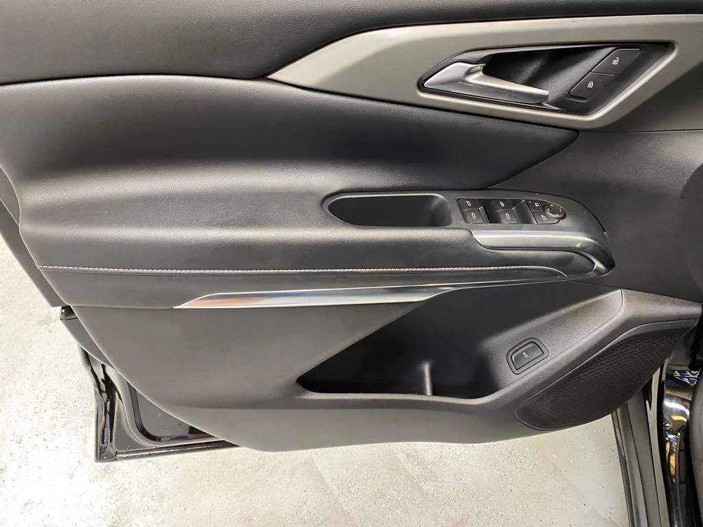 Used 2026 Black Chevrolet LT image 21
