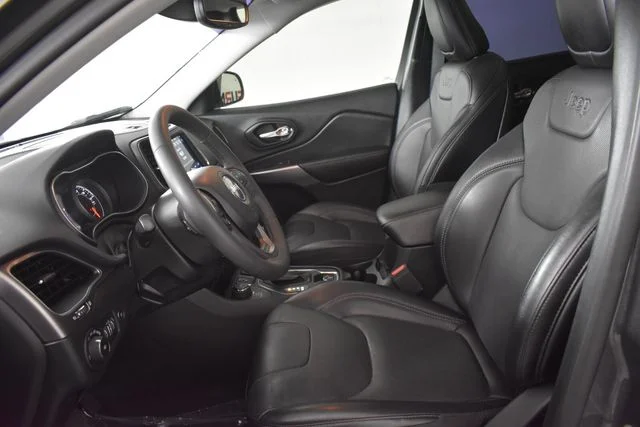 2022 Jeep Cherokee Latitude Lux - Photo 26
