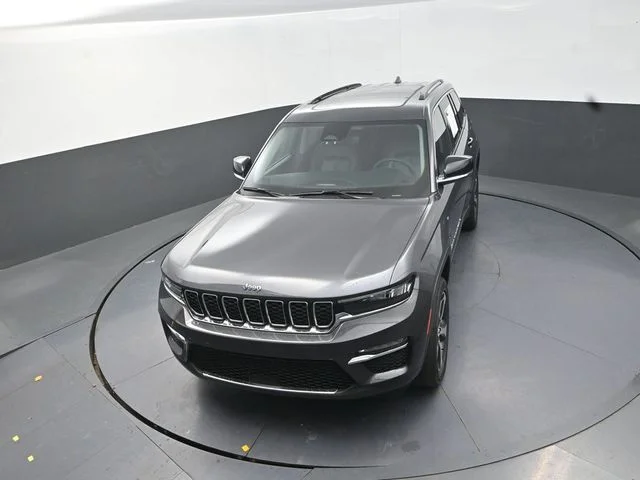 Used 2022 Gray Jeep 4xe image 13