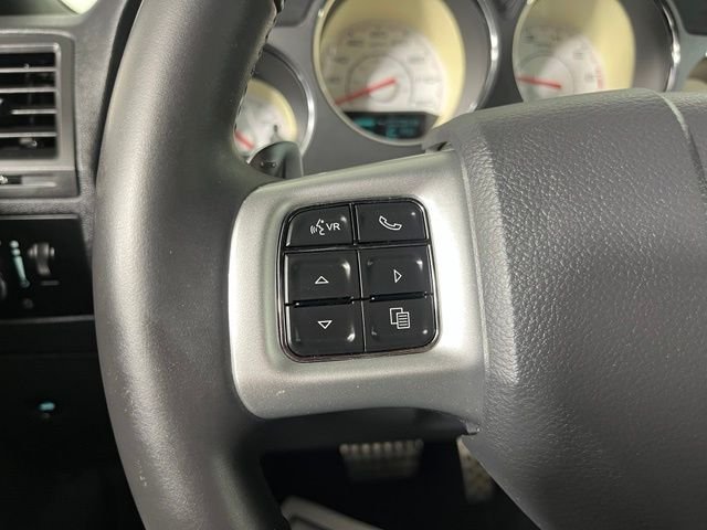 Used 2014 Gray Dodge R/T image 19